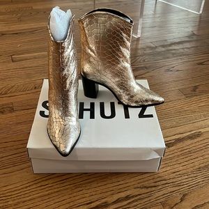 NEVER WORN in box Gold Soft Croc SCHUTZ Booties. Size US 8. Black heel.